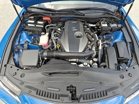 Used 2023 Lexus IS 300 w/ Comfort Package RWD image 29