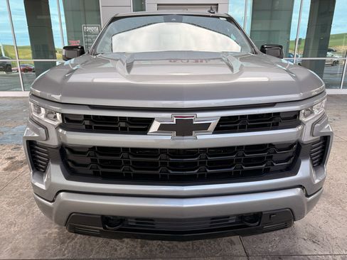 Used 2024 Chevrolet Silverado 1500 RST w/ Convenience Package II AWD/4WD image 2
