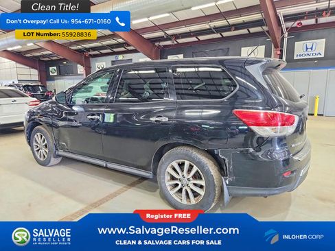 Used 2014 Nissan Pathfinder S AWD/4WD image 3