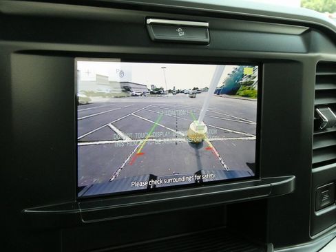 New 2025 Ford F350 XLT w/ FX4 Off-Road Package image 7