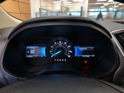 Used 2024 Ford Edge SEL w/ Convenience Package image 14