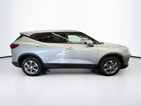 Used 2026 Chevrolet Blazer LT FWD image 10
