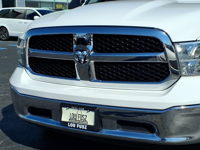 Used 2022 RAM 1500 Tradesman w/ Chrome Appearance Group RWD image 32