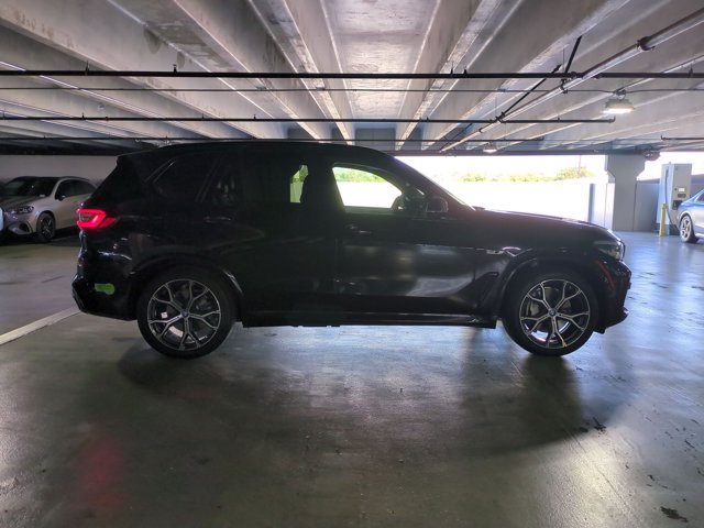 Used 2023 BMW X5 xDrive45e w/ M Sport Package AWD/4WD image 4