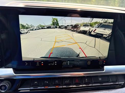 Used 2024 Chevrolet Silverado 1500 LTZ w/ LTZ Premium Package AWD/4WD image 32