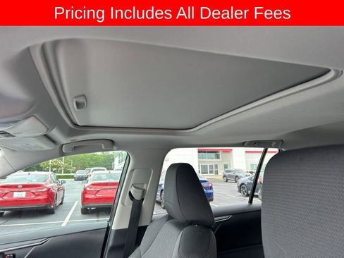 Used 2025 Toyota RAV4 XLE w/ Convenience Package FWD image 5