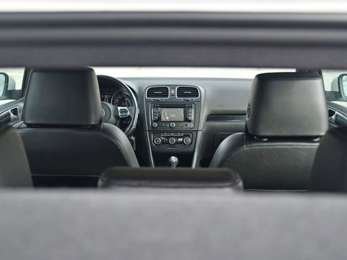 Used 2013 Volkswagen GTI Driver's Edition image 25