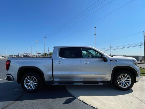 Used 2020 GMC Sierra 1500 SLT w/ SLT Premium Plus Package AWD/4WD image 8