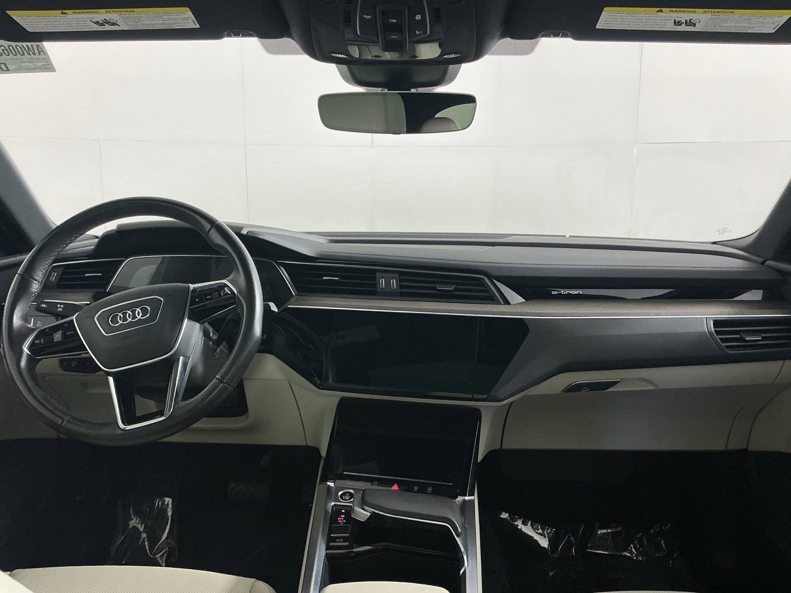 Used 2024 Audi Q8 e-tron Premium Plus w/ Premium Plus Package AWD/4WD image 15