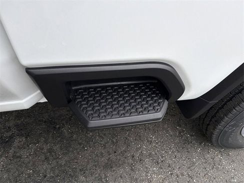 New 2026 Chevrolet Silverado 2500 LT image 13