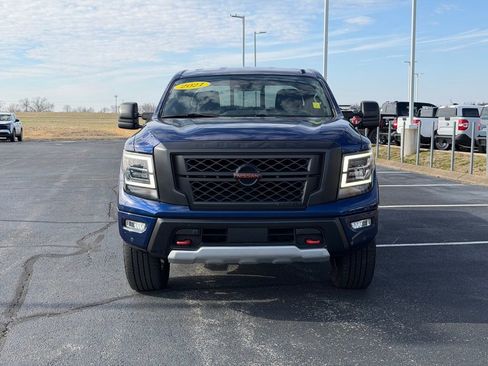 Used 2021 Nissan Titan PRO-4X w/ Pro-4x Utility Package image 10