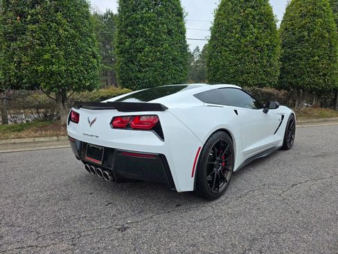 Used 2017 Chevrolet Corvette Stingray Coupe image 5