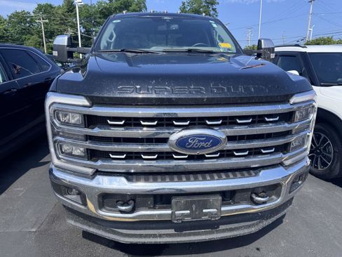 Used 2024 Ford F350 Lariat w/ Chrome Package AWD/4WD image 2