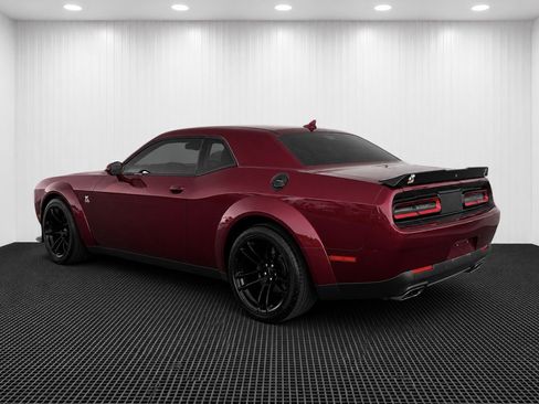 Used 2021 Dodge Challenger R/T Scat Pack RWD image 5