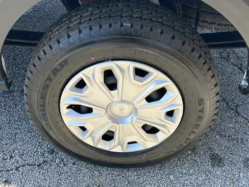 Used 2023 Ford Transit 350 XLT image 22