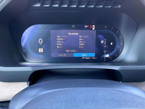 Used 2025 Volvo XC90 B6 Core w/ Protection Package Premier image 23