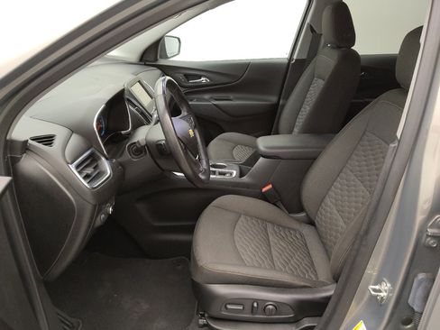 Used 2019 Chevrolet Equinox LT image 17
