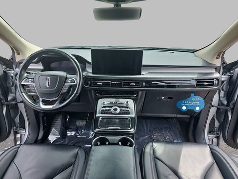 Used 2021 Lincoln Nautilus AWD w/ Equipment Group 101A image 11