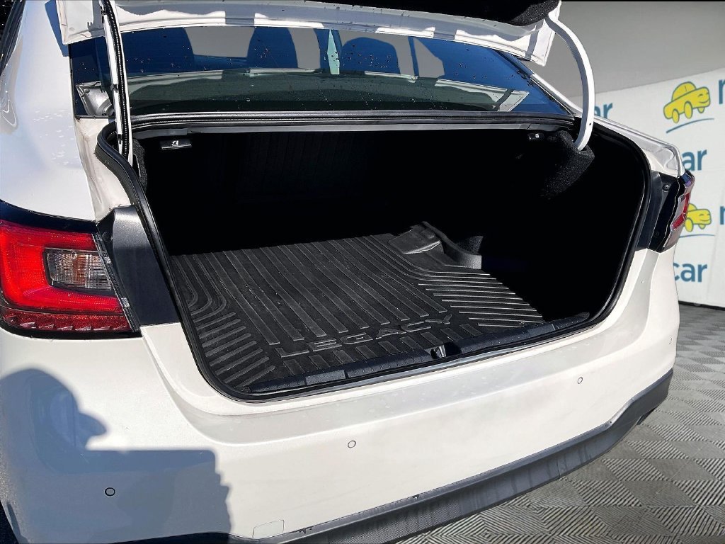 Used 2023 Subaru Legacy Limited AWD/4WD image 34