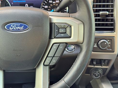 Used 2021 Ford F250 Lariat AWD/4WD image 26