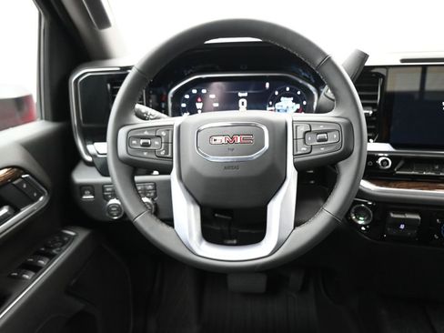 New 2026 GMC Sierra 3500 SLE w/ SLE Value Package AWD/4WD image 8