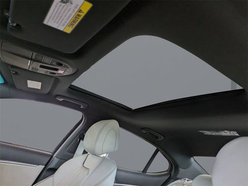 New 2025 Genesis G70 2.5T w/ Sport Prestige Package image 19