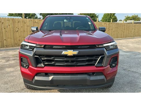 Used 2023 Chevrolet Colorado LT w/ LT Convenience Package III RWD image 9