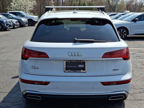 Certified 2022 Audi Q5 2.0T Premium Plus w/ Premium Plus Package AWD/4WD image 12