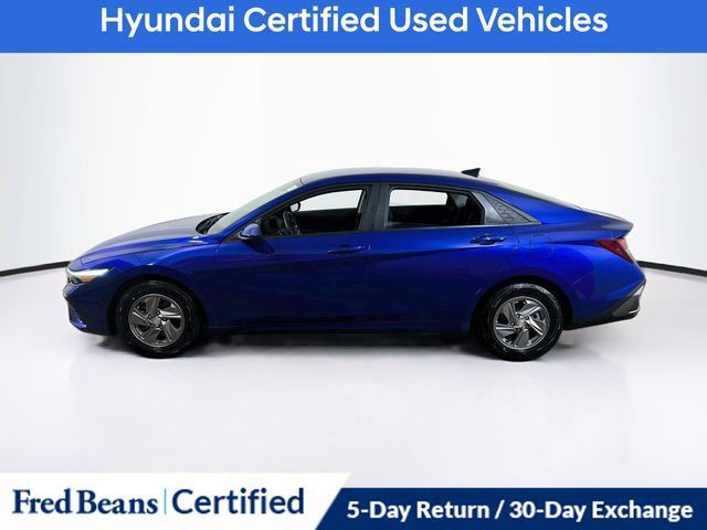 Used 2024 Hyundai Elantra SE FWD image 5