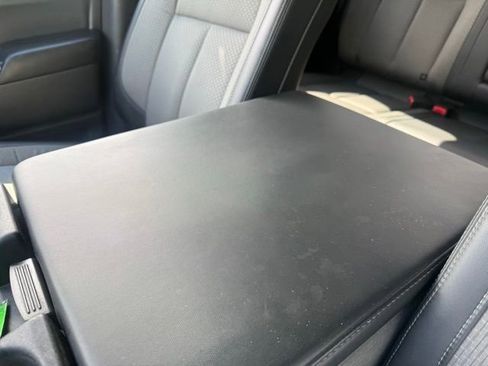 Used 2017 Nissan Titan 4x4 Crew Cab image 25