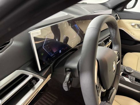 New 2026 BMW 330i xDrive Sedan w/ Convenience Package image 15