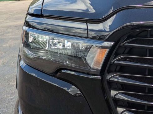 New 2026 RAM 1500 Laramie w/ Night Edition AWD/4WD image 10