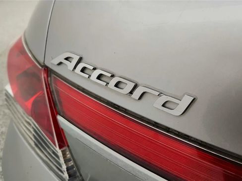 Used 2012 Honda Accord LX image 17