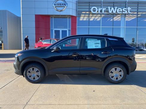 New 2026 Nissan Kicks S image 2