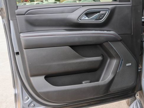 Used 2021 Chevrolet Tahoe RST image 11