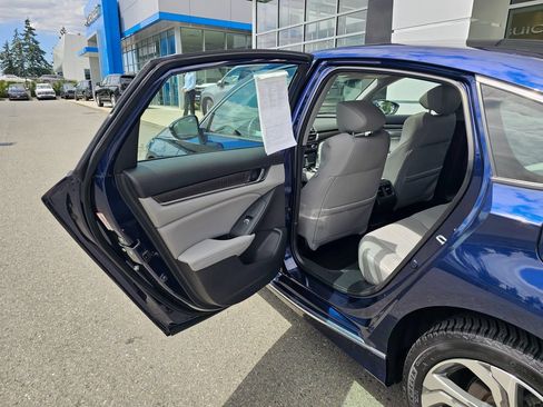 Used 2018 Honda Accord EX-L image 15