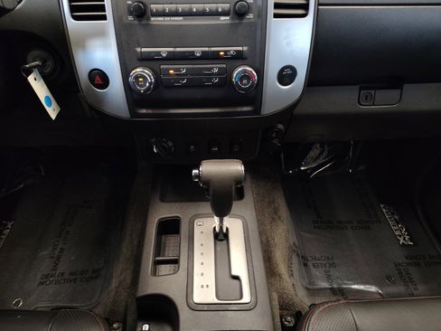 Used 2012 Nissan Xterra PRO-4X w/ Pro-4x Leather Pkg image 20