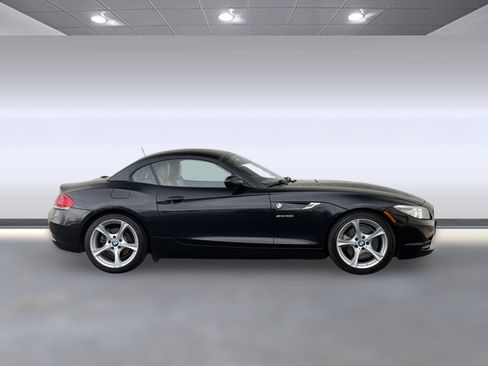 Used 2016 BMW Z4 sDrive28i w/ Sport Package image 7