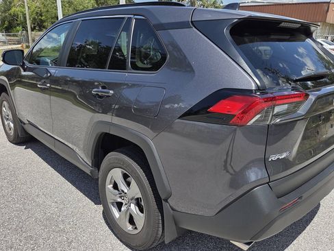 Used 2025 Toyota RAV4 XLE FWD image 9