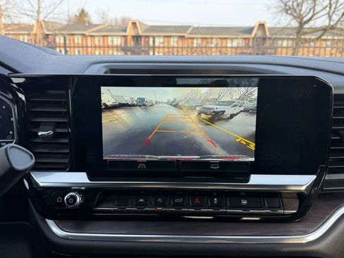 Used 2024 GMC Sierra 1500 SLT image 22