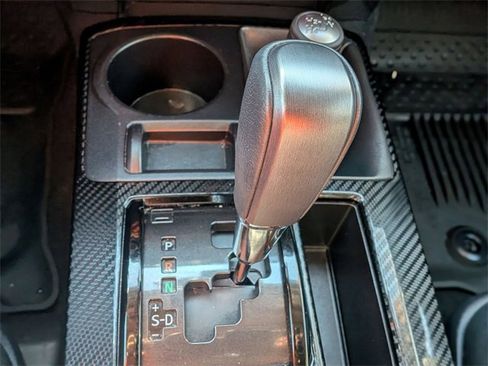 Used 2021 Toyota 4Runner Venture image 25