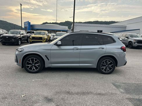 Used 2024 BMW X3 xDrive30i w/ Premium Package w/ZPA AWD/4WD image 4