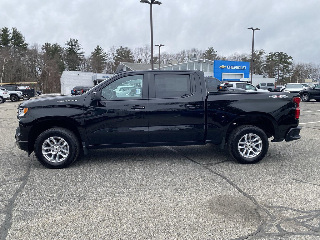 Used 2026 Chevrolet Silverado 1500 RST AWD/4WD image 4