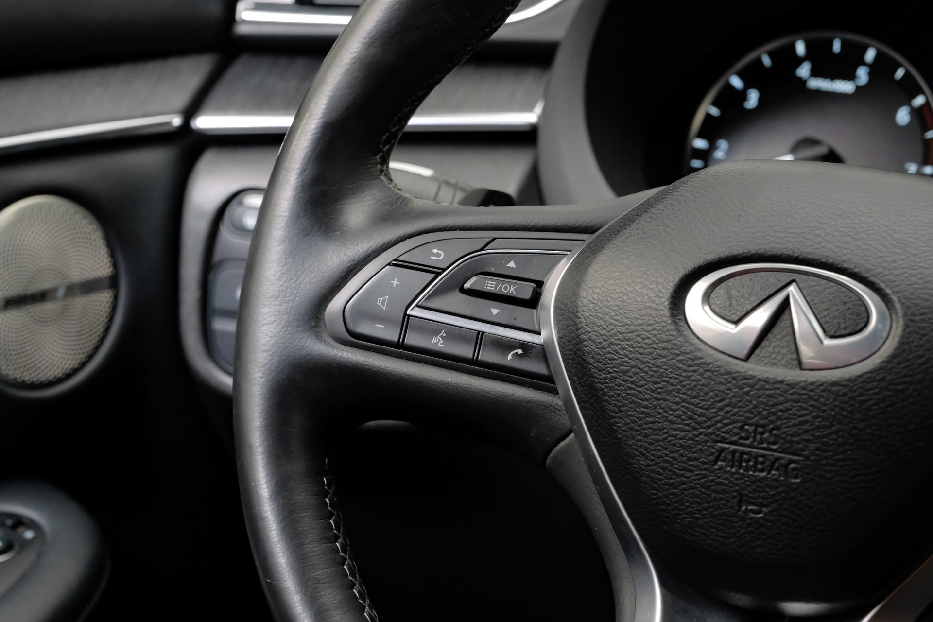 Used 2023 INFINITI QX55 Sensory w/ Lighting Package AWD/4WD image 21