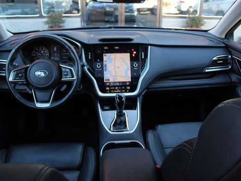 Used 2022 Subaru Outback Limited image 25