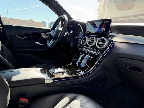 Used 2020 Mercedes-Benz GLC 350e 4MATIC image 47