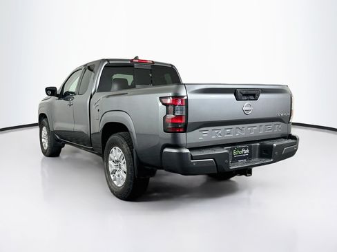 Used 2023 Nissan Frontier SV w/ SV Convenience Package AWD/4WD image 5