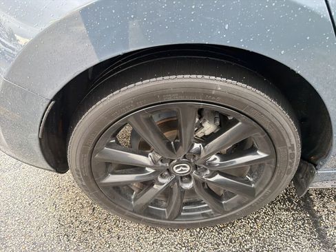 Used 2024 MAZDA MAZDA3 s image 11