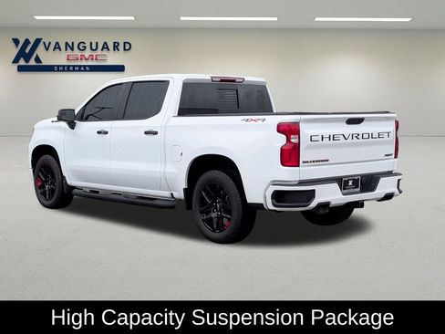 Used 2024 Chevrolet Silverado 1500 RST w/ Redline Edition AWD/4WD image 5