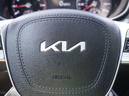 Used 2022 Kia Telluride SX w/ SX Prestige Package AWD/4WD image 14